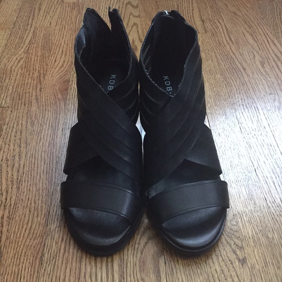 New Kelsi Dagger open toe booties Koraline sandals - Picture 4 of 15